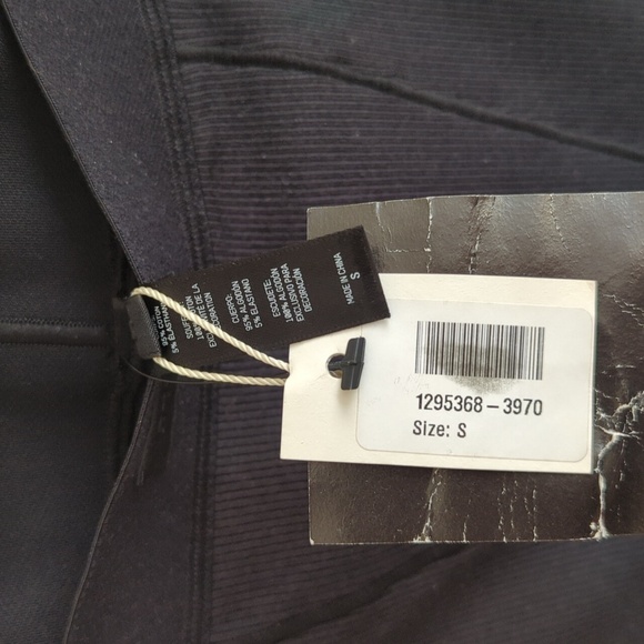 Skims Black Cotton Rib Leggings, NWT, size small - Picture 7 of 7